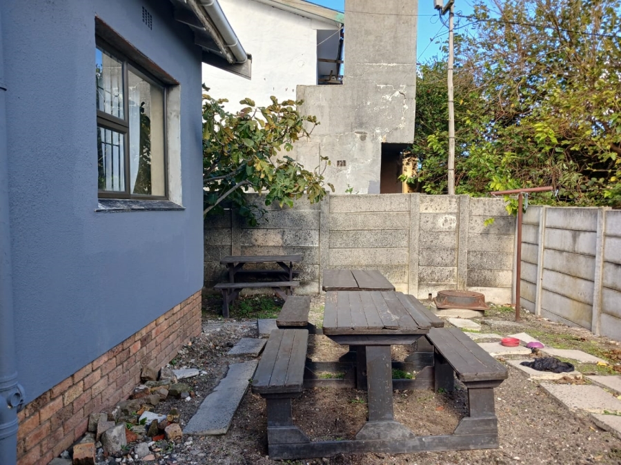 3 Bedroom Property for Sale in Pineview Western Cape